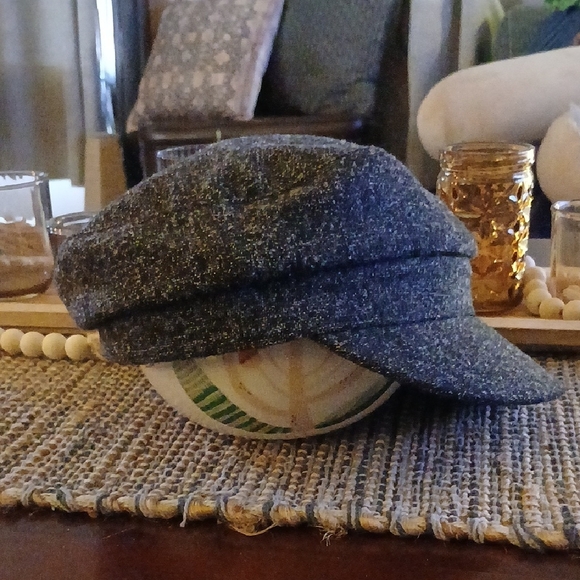 Free People Charcoal Tweed Cap - Picture 2 of 4
